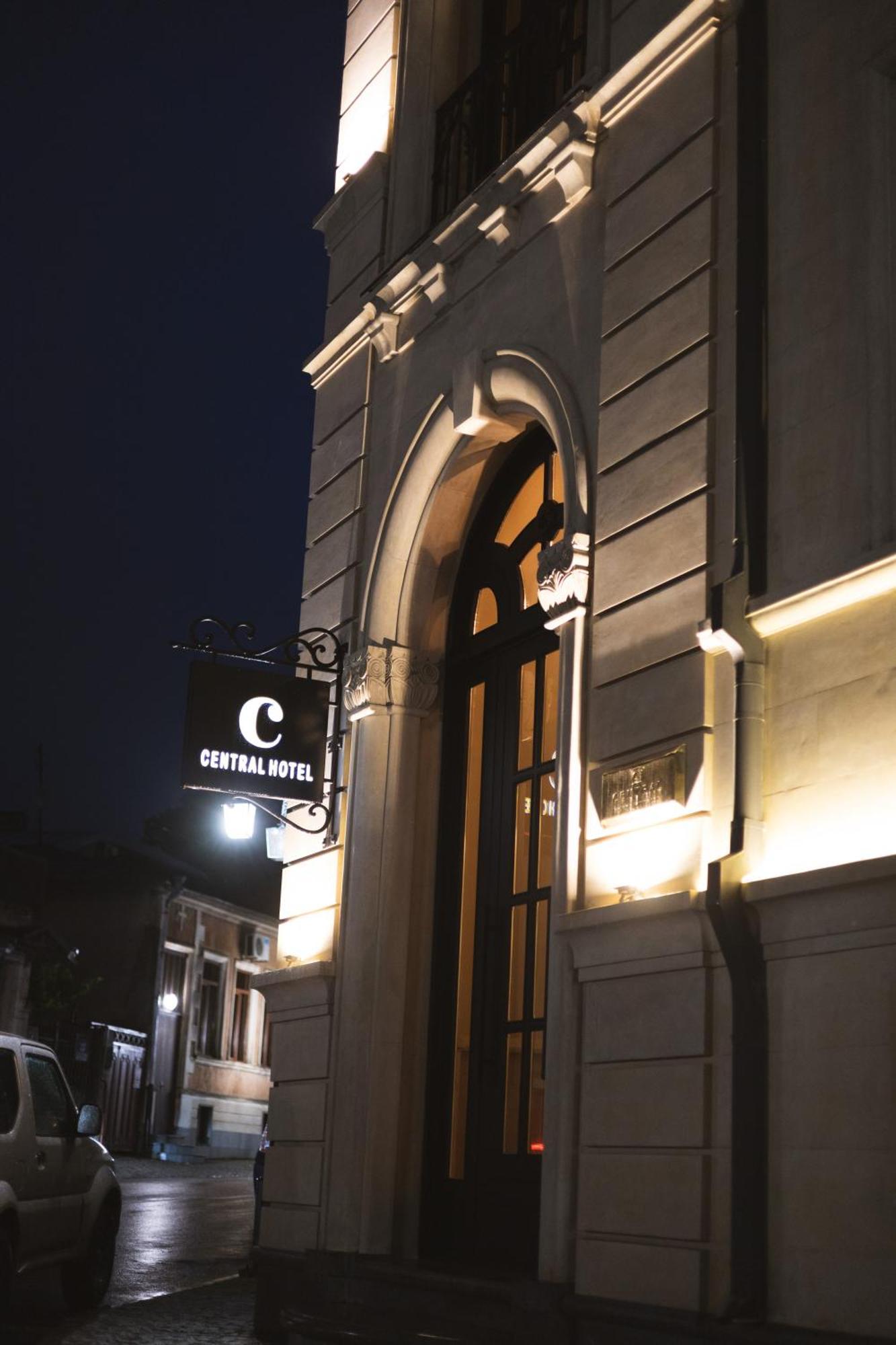 Central Hotel Kutaisi Exterior photo